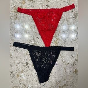 Victoria's Secret V-String Sz S  - New with Tags